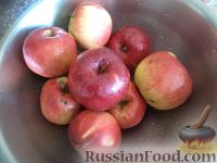 Фото приготовления рецепта: Яблочно-морковный сок - шаг №5