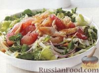 Фото к рецепту: Салат с копченой форелью и грейпфрутом