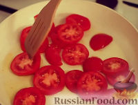 Фото приготовления рецепта: Шпинат с помидорами - шаг №2