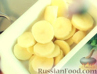 Фото приготовления рецепта: Картофельный гратен в сливочном соусе - шаг №1