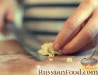Фото приготовления рецепта: Картофельный гратен в сливочном соусе - шаг №3