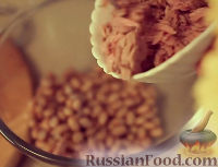 Фото приготовления рецепта: Салат из фасоли и тунца - шаг №1