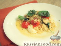 Фото к рецепту: Омлет с моцареллой и помидорами черри