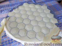 Фото приготовления рецепта: Сибирские пельмени - шаг №10