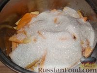 Фото приготовления рецепта: Сырный суп с фрикадельками, грибами и булгуром - шаг №1