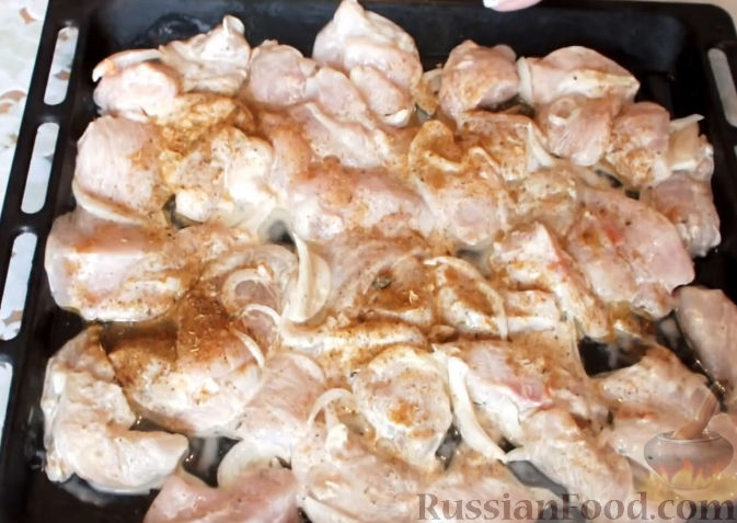 Замариновать куриную грудку для запекания в духовке. Чем замариновать грудку перед сушкой. Как мариновать грудку курицы для запекания в духовке рецепт.