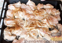 Фото приготовления рецепта: Маринованная куриная грудка, запеченная в духовке - шаг №8