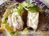 Фото к рецепту: Окунь с картошкой в духовке