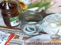 Фото приготовления рецепта: Маринованная селедка - шаг №3
