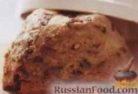 Фото приготовления рецепта: Хлебный пудинг с миндальным печеньем и изюмом - шаг №3