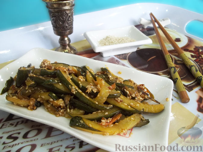 Салат из кабачков и огурцов по-корейски - пошаговый рецепт с фото