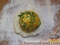 Фото приготовления рецепта: Пироги "а-ля осетинские" с тыквой - шаг №6