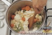 Фото приготовления рецепта: Макароны с фаршем в сливочно-томатном соусе, на сковороде - шаг №7