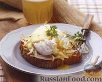 Фото к рецепту: Бутерброд с соевыми ростками и яйцом пашот