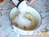 Фото приготовления рецепта: Картофельные котлетки - шаг №3