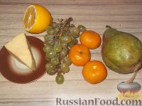 Фото приготовления рецепта: Канапе из фруктов с сыром - шаг №1