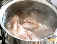 Фото приготовления рецепта: Как варить кальмаров - шаг №2