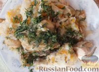 Фото к рецепту: Курица с рисом (в мультиварке)