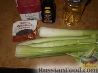 Фото приготовления рецепта: Жареный сельдерей - шаг №1