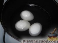 Фото приготовления рецепта: Свинина, фаршированная грибами, куриным филе и сыром - шаг №15