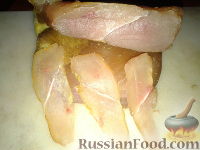 Фото приготовления рецепта: Балык из куриной грудки - шаг №4