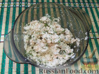 Фото приготовления рецепта: Болгарский перец, фаршированный творожной начинкой - шаг №3
