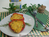 Фото приготовления рецепта: Болгарский перец, фаршированный творожной начинкой - шаг №7