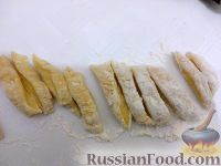 Фото приготовления рецепта: Суп картофельный с украинскими галушками - шаг №11
