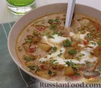 Фото к рецепту: Вегетарианский суп из зеленого горошка