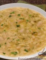 Фото к рецепту: Фасолевый суп с макаронами