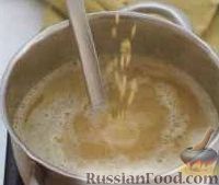Фото приготовления рецепта: Фасолевый суп с макаронами - шаг №3