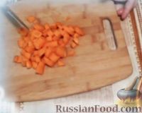 Фото приготовления рецепта: Сельдь с овощами (в мультиварке) - шаг №2