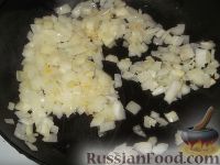 Фото приготовления рецепта: Соус из крыжовника с чесноком, мятой и петрушкой (на зиму) - шаг №18