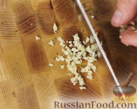 Фото приготовления рецепта: Жареный сыр халлуми с соусом дзадзики - шаг №3