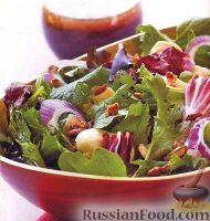Фото к рецепту: Салат с куриным филе и экзотической заправкой