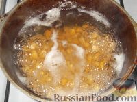 Фото приготовления рецепта: Хумус (блюдо из гороха с кунжутной мукой и перцем) - шаг №3