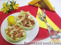 Фото к рецепту: Легкий салат с соленой горбушей