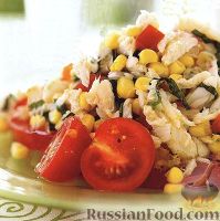Фото к рецепту: Кукурузный салат с крабовым мясом и помидорами
