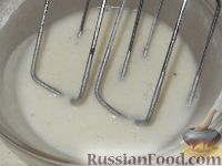 Фото приготовления рецепта: Глазурь простая сахарная - шаг №4