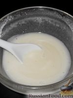 Фото приготовления рецепта: Глазурь простая сахарная - шаг №5