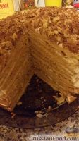 Фото к рецепту: Медовый торт со сметанным кремом
