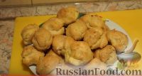Фото к рецепту: Профитроли (заварные пирожные) с вареной сгущенкой